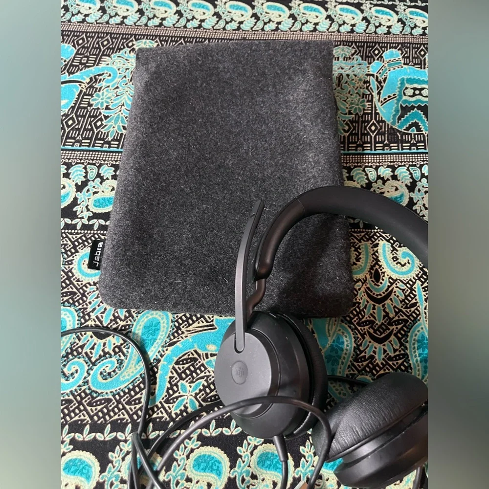 Jabra Evolve2 corded headset